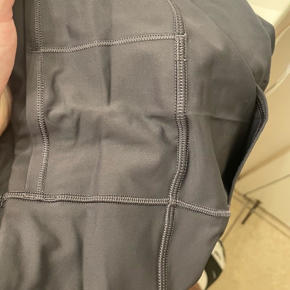 Lululemon Fast and Free Shorts Purple - Picture 2 of 8